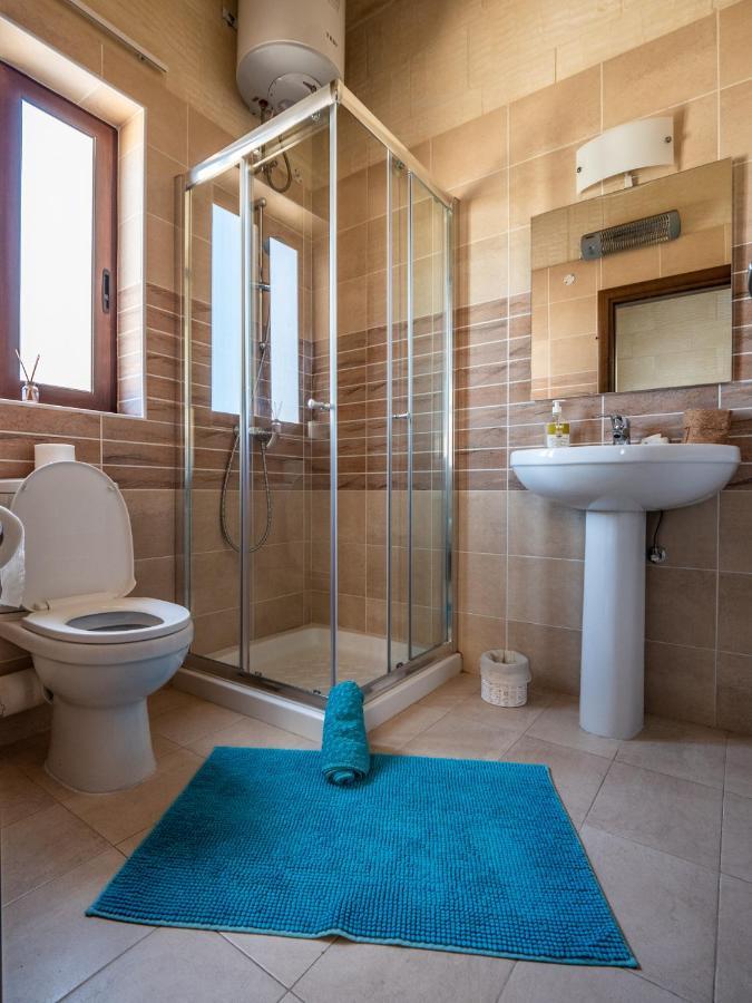 250 Yo Tal-Bambinu Boutique Farmhouse Xagħra Eksteriør bilde