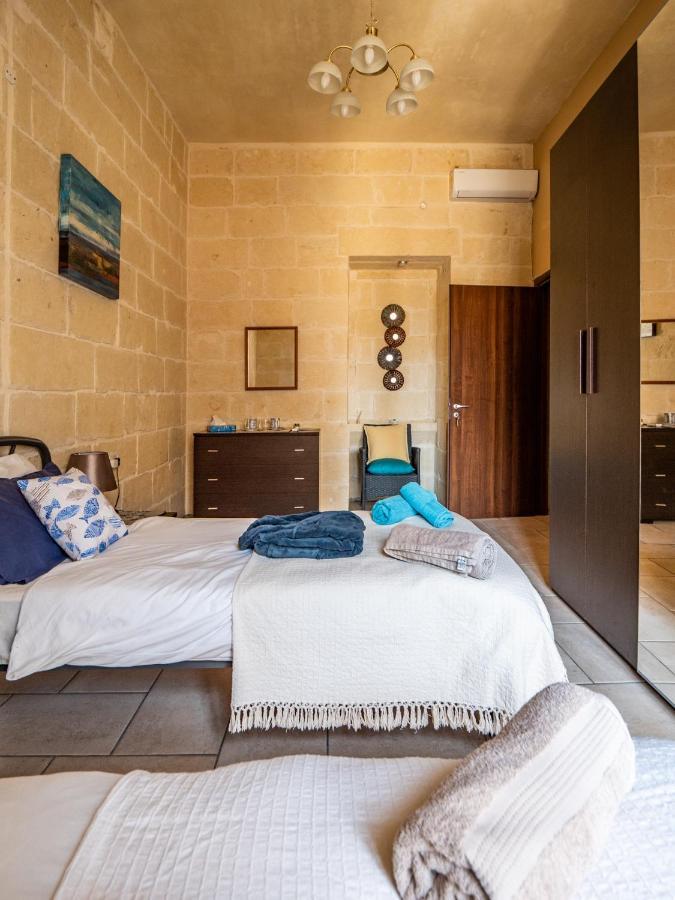 250 Yo Tal-Bambinu Boutique Farmhouse Xagħra Eksteriør bilde